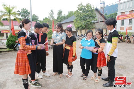 Phổ biến, giáo dục pháp luật cho nhân dân vùng biên giới