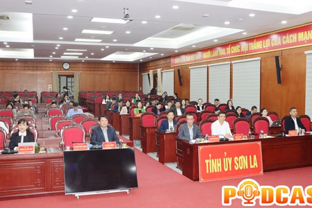 Bản tin Podcast ngày 14/11/2025