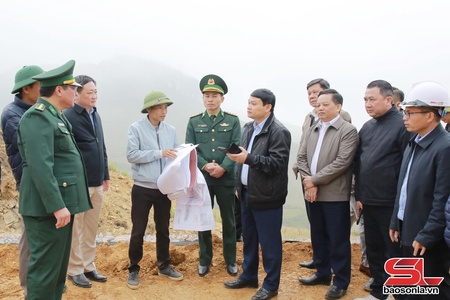 Đẩy nhanh tiến độ xây dựng Cửa khẩu quốc tế Lóng Sập