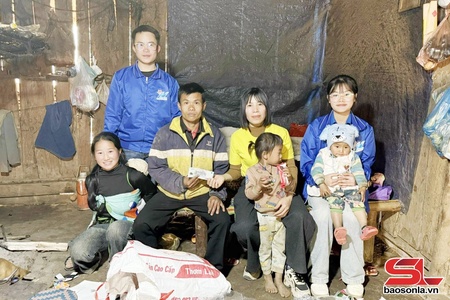 Tuổi trẻ Sốp Cộp học và làm theo Bác