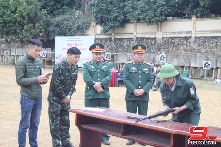 Tuổi trẻ chung tay giữ vững an ninh trật tự