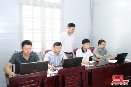 Hiệu quả chính quyền 2 cấp tại xã vùng III