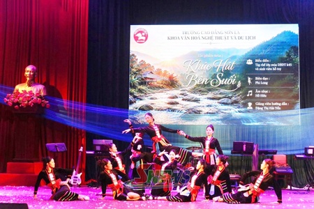 Nơi gieo mầm tài năng nghệ thuật dân tộc