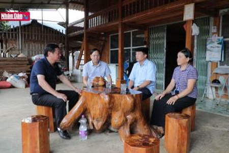 Xây dựng đời sống văn hóa ở các xã vùng khó