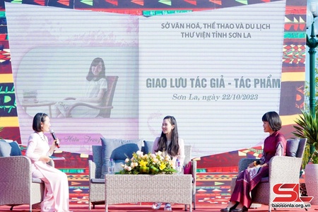 Chương trình giao lưu tác giả - tác phẩm