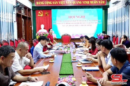Ban Chỉ đạo an toàn thực phẩm tỉnh Sơn La làm việc với huyện Yên Châu