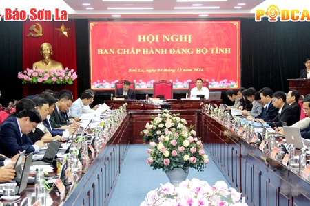 Bản tin Podcast ngày 4/12/2024

