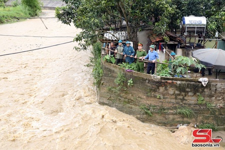 Tạ Khoa chủ động ứng phó thiên tai