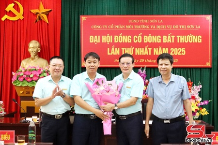 Đại hội đồng cổ đông Công ty CP Môi trường và Dịch vụ đô thị Sơn La