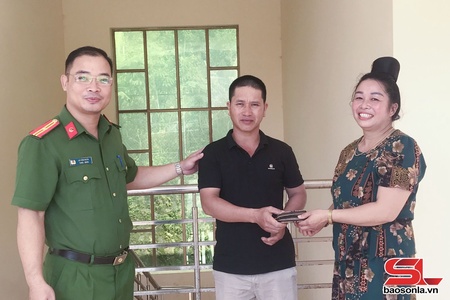 Người dân gửi thư cảm ơn Công an xã Chiềng Mai