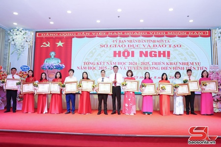 Đổi mới, nâng cao chất lượng giáo dục căn bản và toàn diện