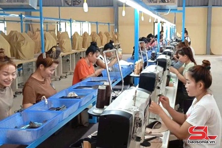 Lấy đầu tư công dẫn dắt thu hút dòng vốn tư nhân