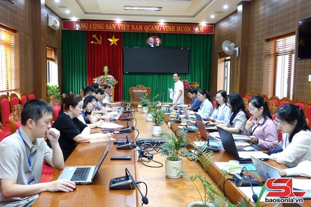 Kiểm tra công tác cải cách hành chính tại Sở Giáo dục và Đào tạo