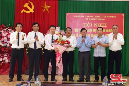 Chiềng Mung đối thoại gặp mặt doanh nghiệp, HTX nhân Kỷ niệm Ngày Doanh nhân Việt Nam