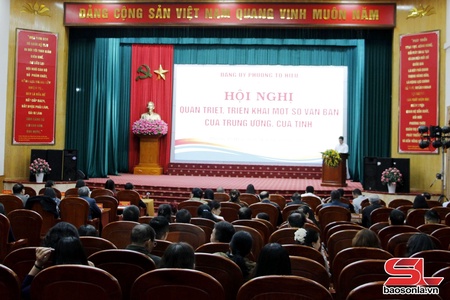 Phường Tô Hiệu tổ chức Kỳ họp chuyên đề thứ tư và Hội nghị quán triệt văn bản của Trung ương, của tỉnh.