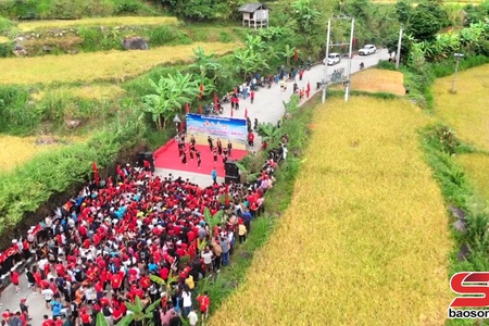 Giải chạy "Mùa vàng giữa mây ngàn bản Ít"