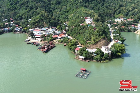 Sức sống mới vùng đất bên hồ sông Đà