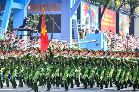 Xử lý một vụ, cảnh tỉnh cả một vùng, một lĩnh vực
