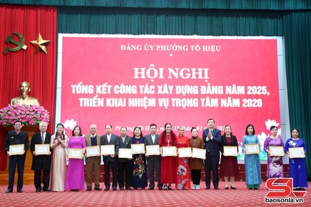 Đảng ủy phường Tô Hiệu tổng kết công tác xây dựng Đảng