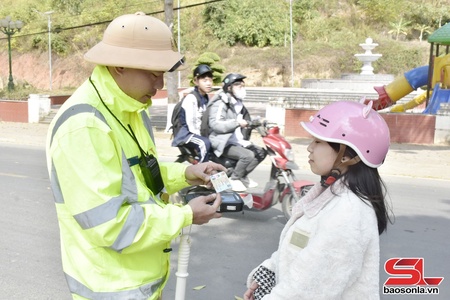 Sơn La phát hiện 1.153 trường hợp vi phạm ATGT trong 9 ngày Tết