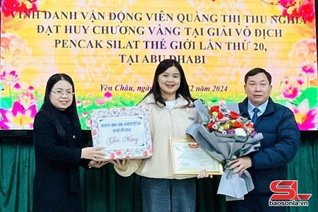 Yen Chau honours Pencak Silat world champion Quang Thi Thu Nghia