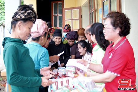 Khám pặc hanh, cấp dà báu àu ngơn hảư dần mương