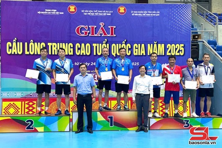 Sơn La cựt đảy 5 huy chương nẳng giải Cầu lông côn tuổi sùng cá mương pì 2025