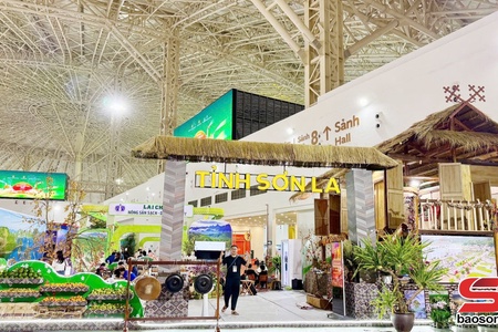 Son La brings products and culture to fairs