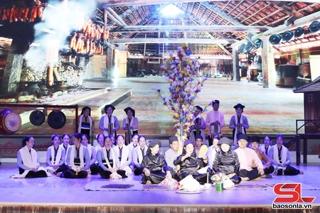 Preserving traditional cultural beauty of Muong ethnic group