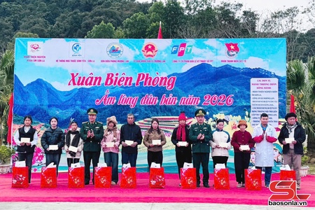 Cxiax cxênhv "Chaix ntux yiaz Đriv têz pêx xênhv sor siaz" ntơưv Mường Lạn