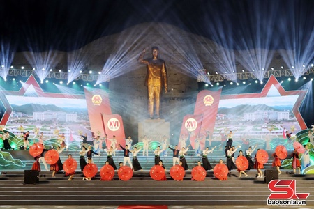 Luôs hâux lưv nthuôr txux chi, sênhr chêr saiz hloz Hnuz grâuv pax hur si cxuô lênhx pêx xênhv