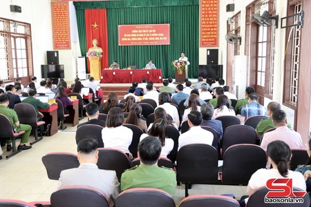 Thường trực Tỉnh ủy Sơn La uô hâux lưv ntơưv têx xã Mường Chanh, Chiềng Mai, Chiềng Mung, Tà Hộc, Chiềng Sung, Mai Sơn