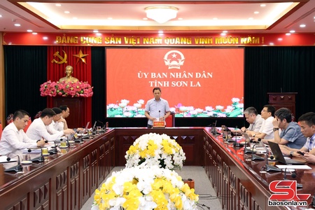 Meeting looks into progress of Hoa Binh – Moc Chau expressway, preparation for CT.03 expressway