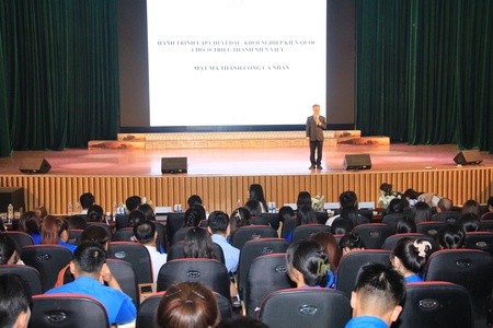 “Vịa dệt đì té mák hùa chàư” nẳng Trường Đại học Tây Bắc