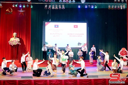 Traditional Bunpimay New Year programme held for Lao students