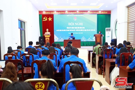 Tỉnh đoàn cxênhz hur si Hli hluôs nênhs thiaz fuô lês nuv tsênhv chênhz luz hli plâuz, tsiz, trâu