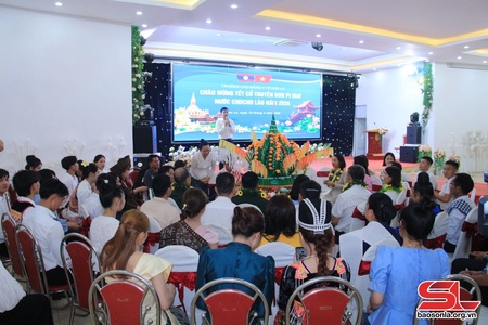 Son La Medical College hosts Bunpimay New Year festival for Lao students