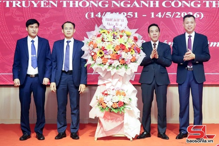 Njiz njêx muôs Saiz hloz 75 shông Hnuz cênhz cưv ngành Công Thương Việt Nam (14/5/1951-14/5/2026)