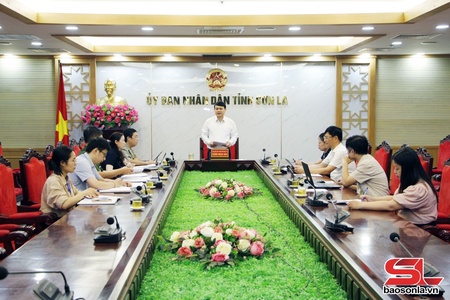 Lăm le pưng tàng chỉa lai tắt pùn khong mương khòng tỉnh