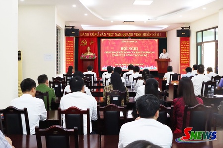 Jias cơưv fuô Quyết định ntơưv Ban Thường vụ Tỉnh ủy lok sâuv côngz xưv cán bộ
