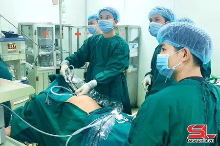 Rèn luyện y đức, tận tâm, trách nhiệm chăm sóc sức khỏe nhân dân