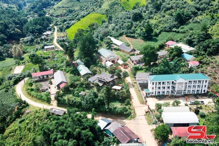 Co Mạ học tập và làm theo Bác