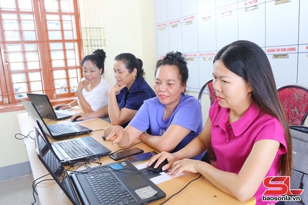 Đẩy mạnh học tập trên các nền tảng số