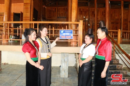 Phụ nữ Phiêng Pằn triển khai hiệu quả các phong trào thi đua