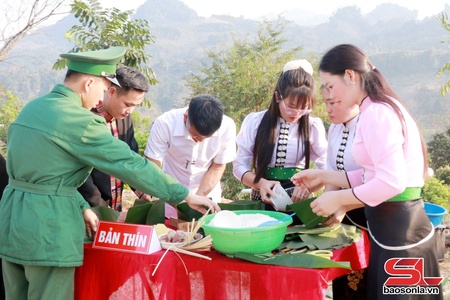 Ấm áp nơi “phên dậu” Tổ quốc