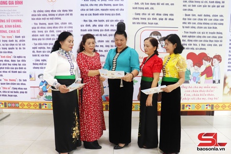 Chuyển từ “kế hoạch hóa” sang “dân số và phát triển”