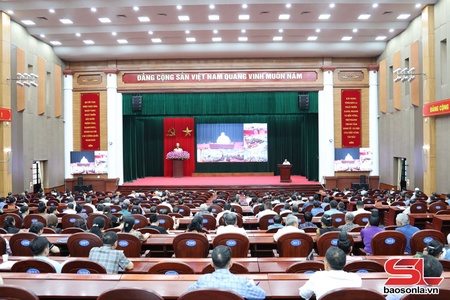 Tăng cường bồi dưỡng đội ngũ cán bộ, công chức cấp xã