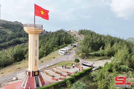 Xuân sớm nơi đảo xa • Kỳ 2: Một ngày cùng Đảo Lý Sơn