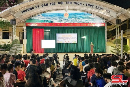 Đẩy lùi tệ nạn ma túy, giữ vững trật tự an toàn xã hội