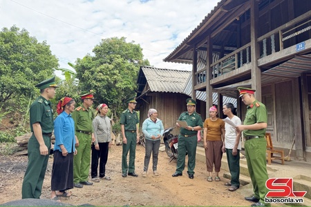Ngôn ngữ- "chìa khoá" xây dựng thế trận lòng dân